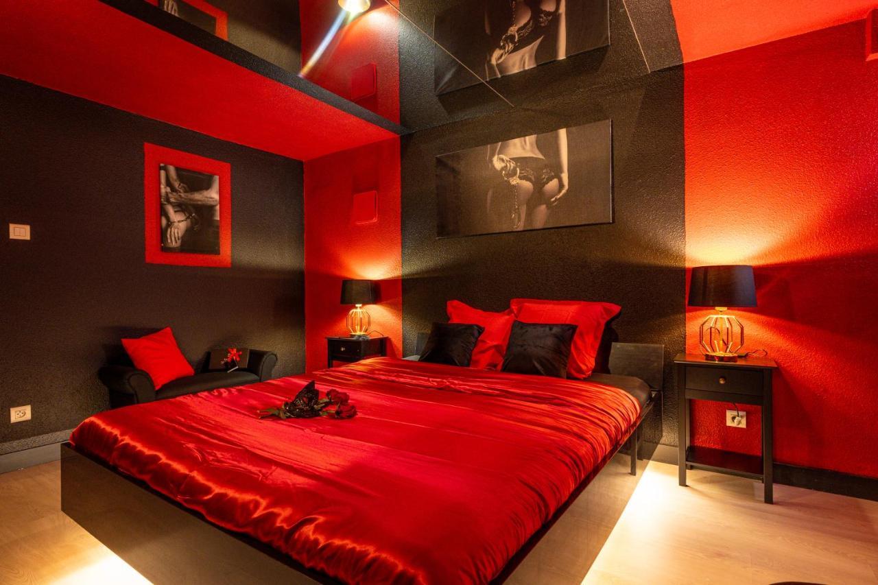 Cocon Sensuel - 50 Nuances - Les Cocons De Nath Apartment Montbéliard Екстериор снимка