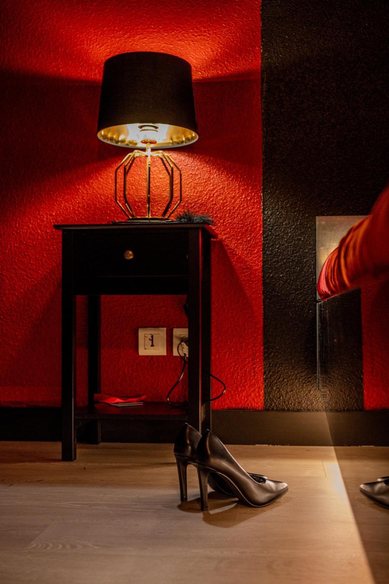 Cocon Sensuel - 50 Nuances - Les Cocons De Nath Apartment Montbéliard Екстериор снимка